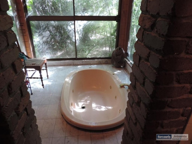 39 Poinciana Drive, Boronia Heights QLD 4124