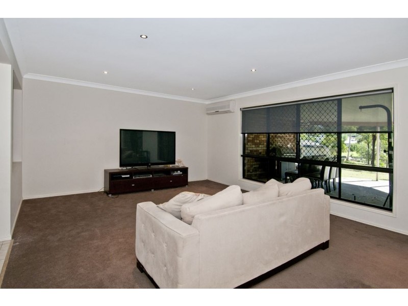 5-7 Springboard Crescent, New Beith QLD 4124