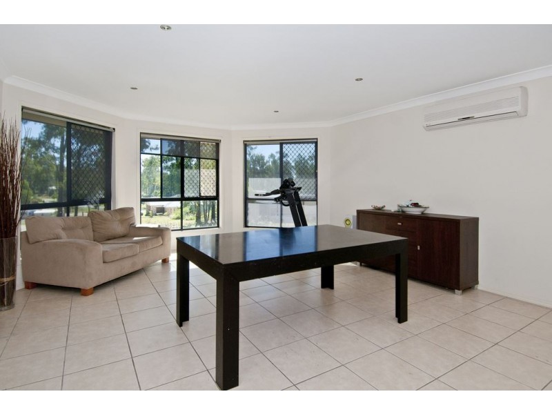 5-7 Springboard Crescent, New Beith QLD 4124