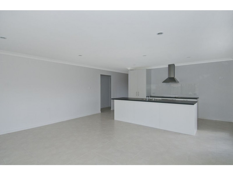 64 Reserve Drive, Jimboomba QLD 4280