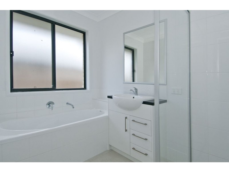 64 Reserve Drive, Jimboomba QLD 4280