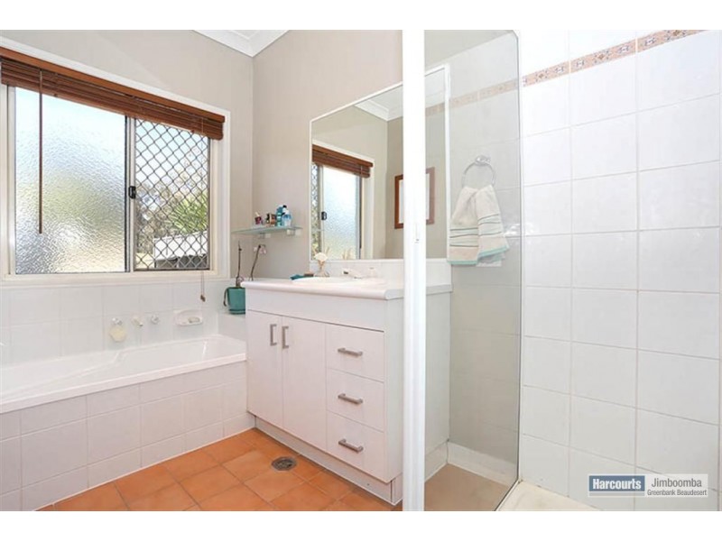 21-45 Woodlands Court, Jimboomba QLD 4280