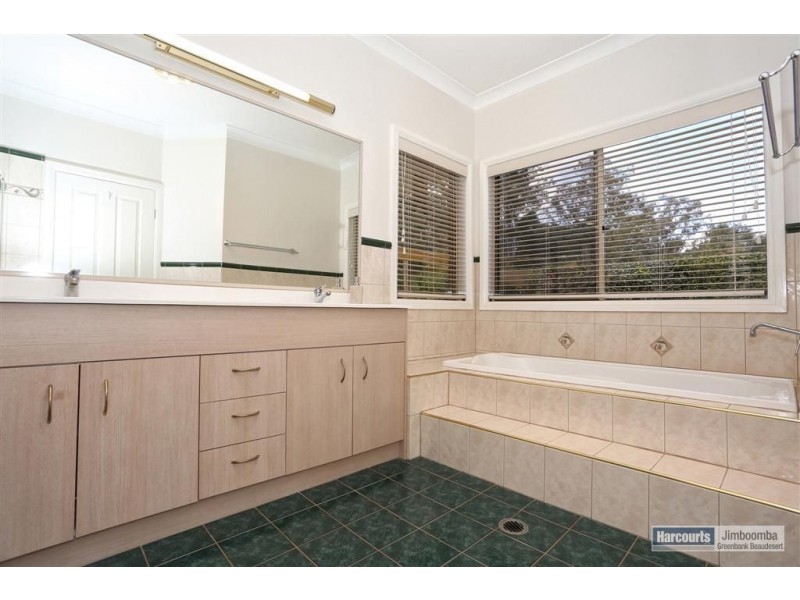 85 Lady Penrhyn Court, Mundoolun QLD 4285