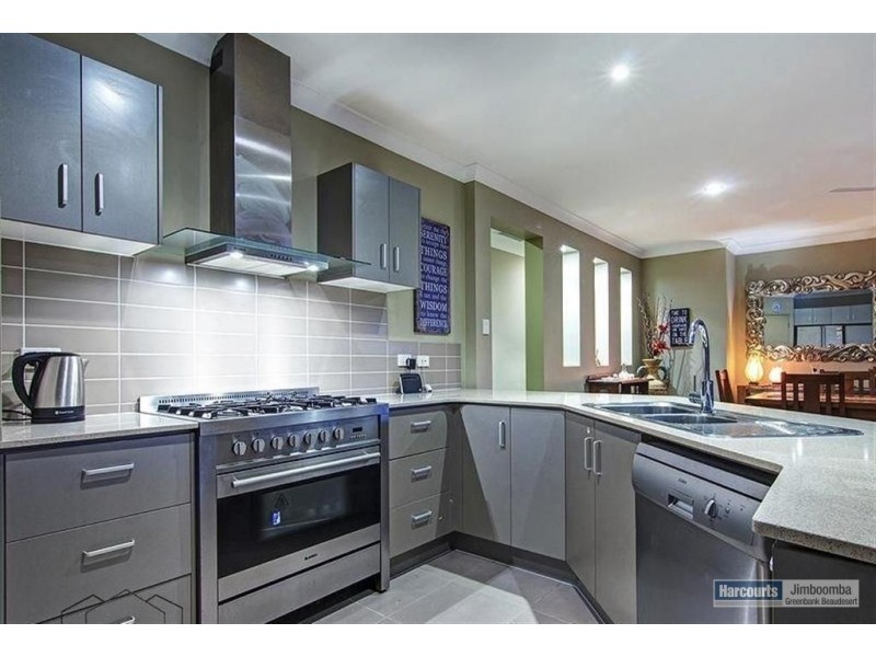 12 Moonlight Place, Jimboomba QLD 4280