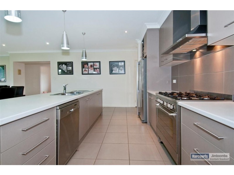 11-13 Bluewing Court, Greenbank QLD 4124