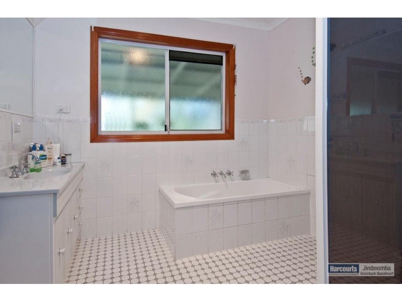 11 Spotted Gum Court, Cedar Grove QLD 4285