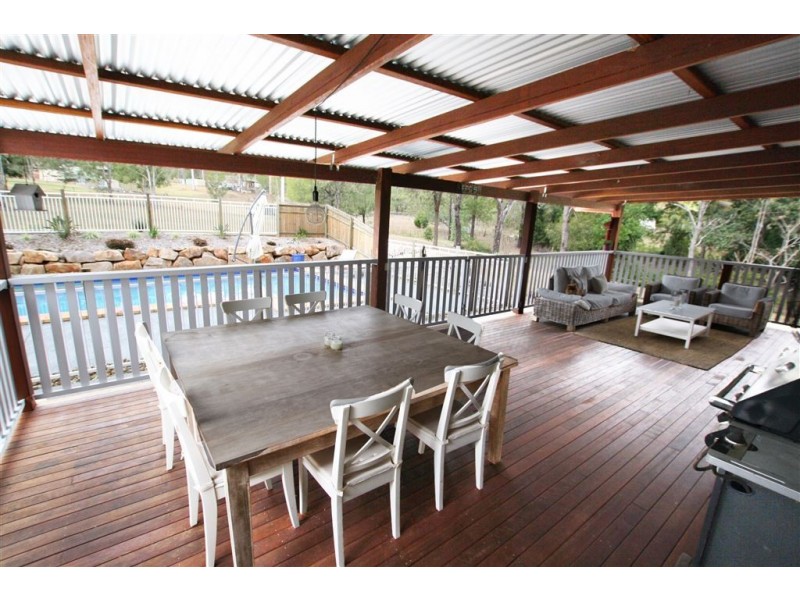 21 Brushwood Crescent, Cedar Grove QLD 4285