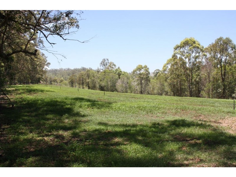 135 Trewin Road, Cedar Vale QLD 4285