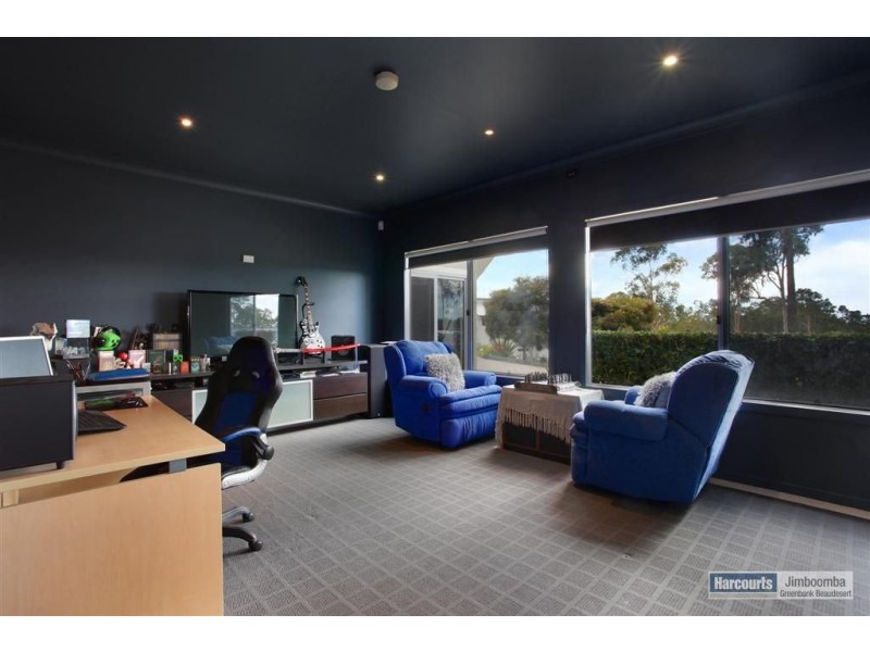 168 Spinebill Drive, Greenbank QLD 4124