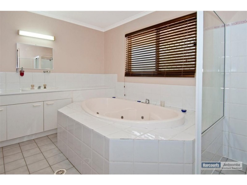 162-172 Honeyeater Drive, Greenbank QLD 4124