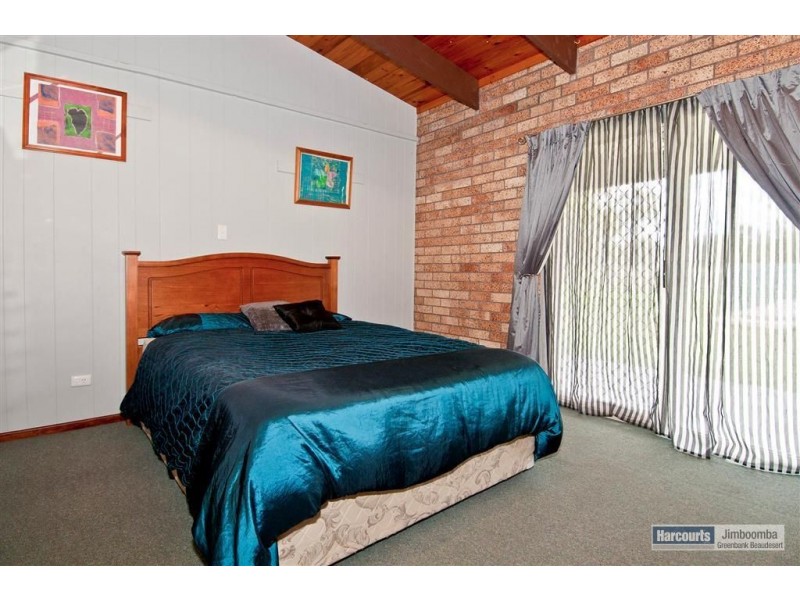 18-30 Sharon Drive, North Maclean QLD 4280