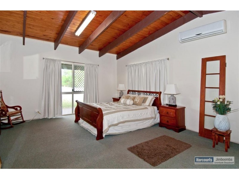 18-30 Sharon Drive, North Maclean QLD 4280
