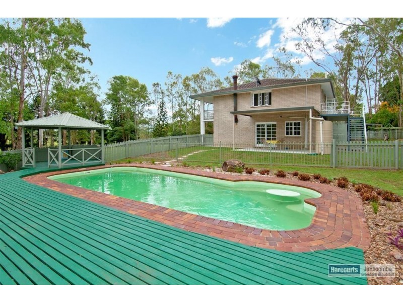 176 Sharon Drive, North Maclean QLD 4280