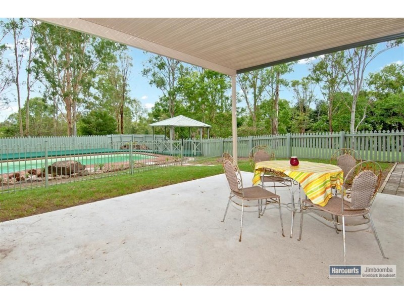 176 Sharon Drive, North Maclean QLD 4280