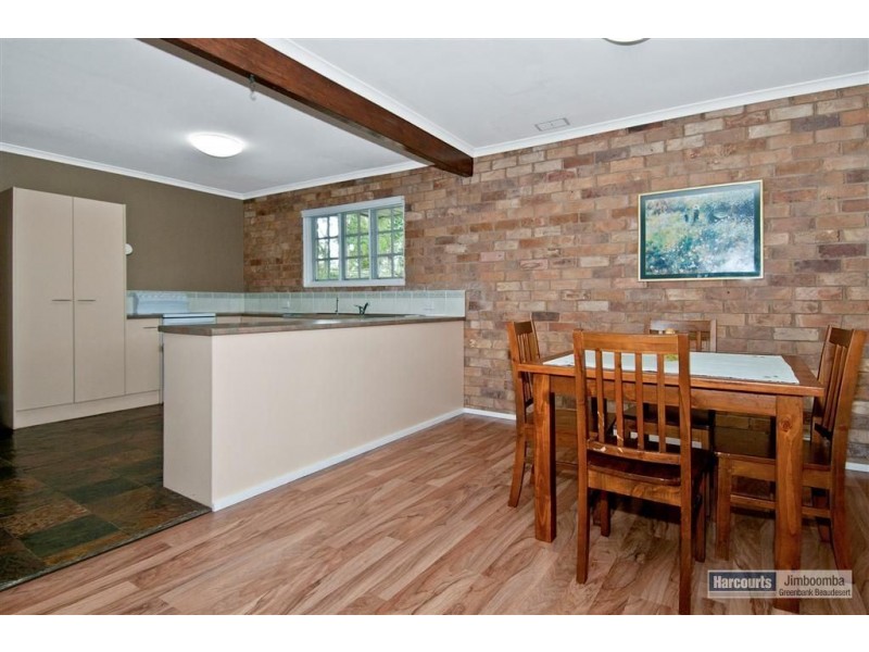 176 Sharon Drive, North Maclean QLD 4280