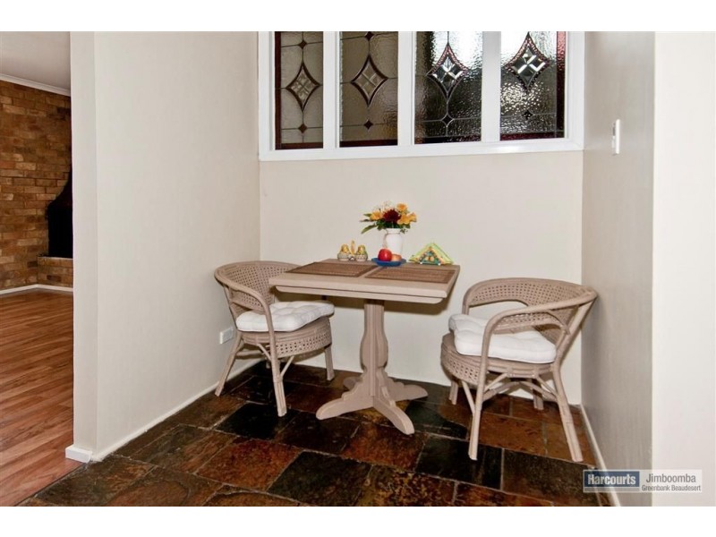 176 Sharon Drive, North Maclean QLD 4280