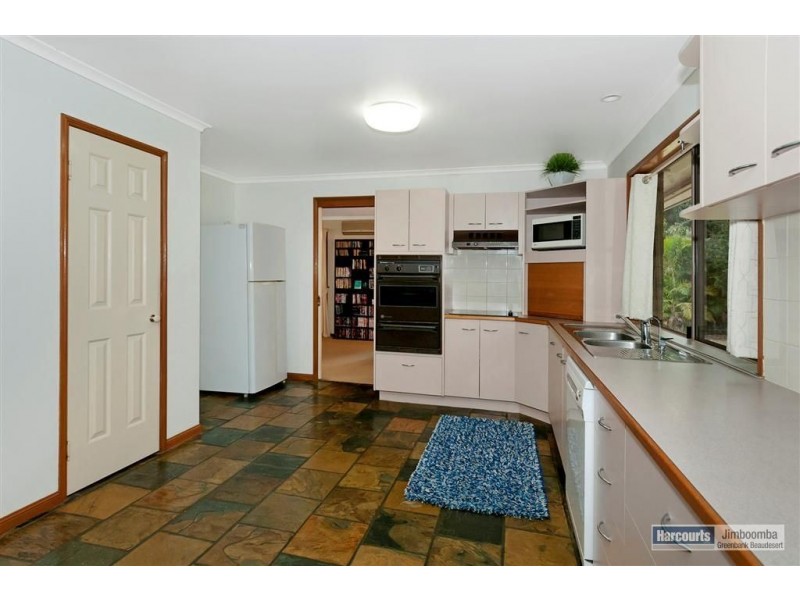 36 Grosvenor Court, Munruben QLD 4125