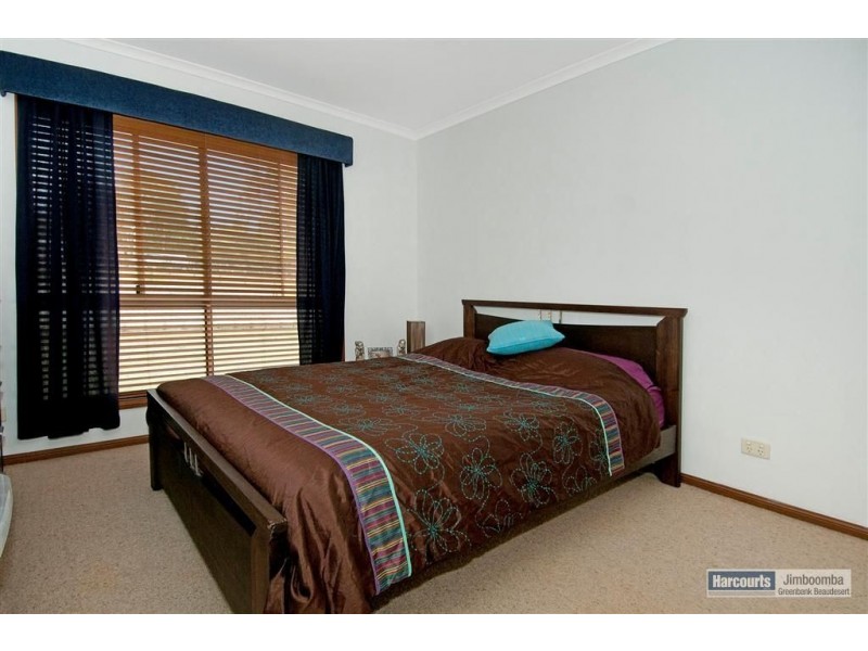36 Grosvenor Court, Munruben QLD 4125