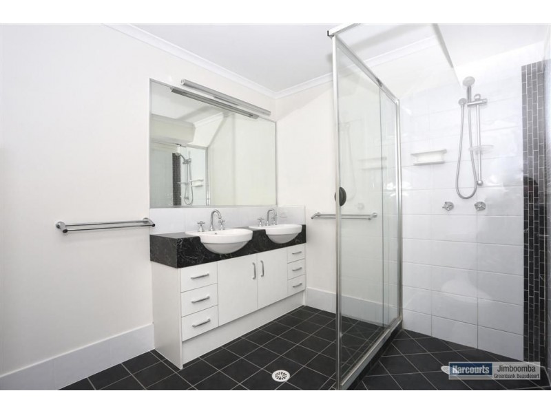 85 Border Crescent, New Beith QLD 4124