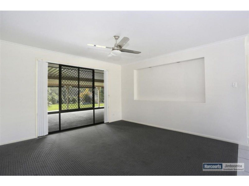 85 Border Crescent, New Beith QLD 4124