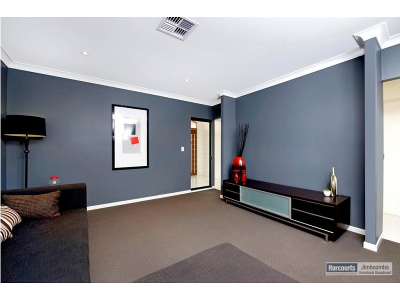 4 Wildwood Crescent, Jimboomba QLD 4280