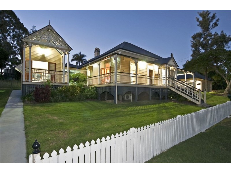 1 Johnstone Street, Sadliers Crossing QLD 4305