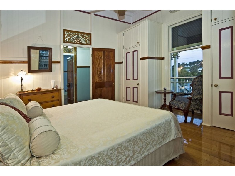 1 Johnstone Street, Sadliers Crossing QLD 4305