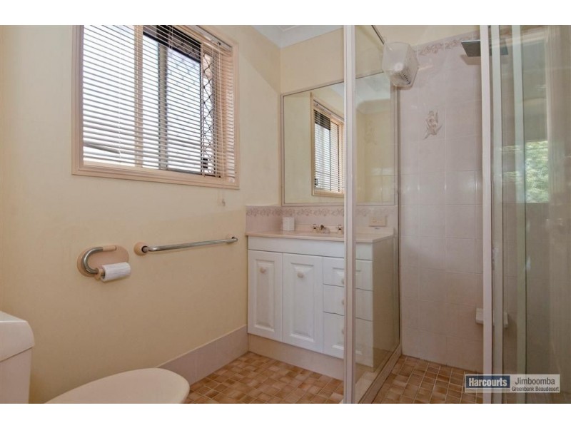 94 Lamberth Road, Regents Park QLD 4118