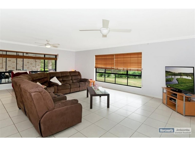 39 Portsmouth Court, Mundoolun QLD 4285