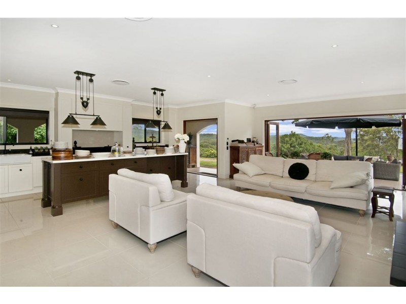 20 Baileys Mountain Road, Willow Vale QLD 4209