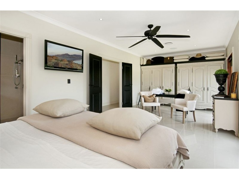 20 Baileys Mountain Road, Willow Vale QLD 4209