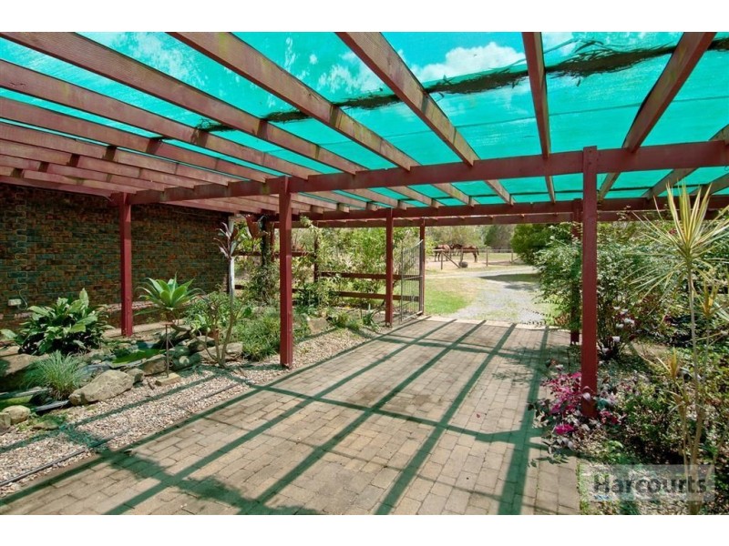 55 Rosina Road, North Maclean QLD 4280