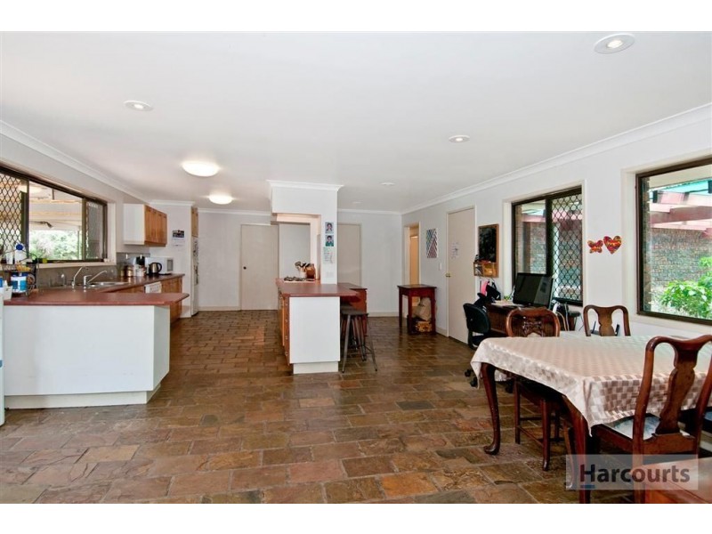 55 Rosina Road, North Maclean QLD 4280