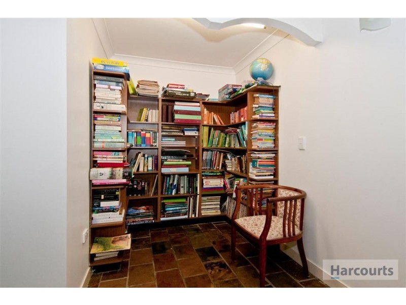 55 Rosina Road, North Maclean QLD 4280