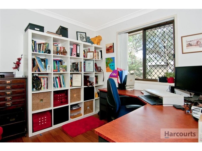 55 Rosina Road, North Maclean QLD 4280