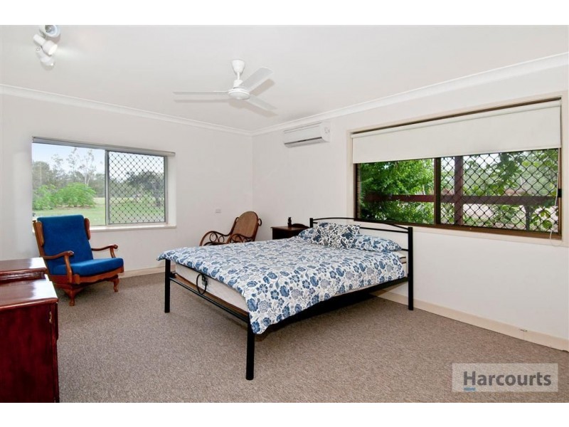 55 Rosina Road, North Maclean QLD 4280