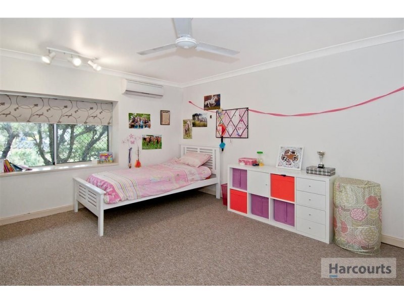 55 Rosina Road, North Maclean QLD 4280