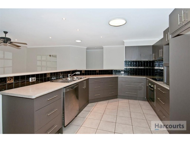 30 Errol Court, Cedar Grove QLD 4285