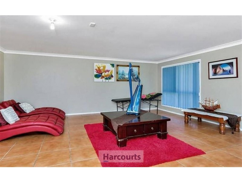 8-12 Tigercat Court, Greenbank QLD 4124