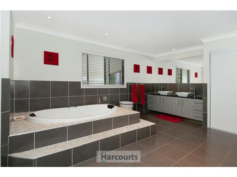 384 Veresdale Scrub School Road, Veresdale Scrub QLD 4285