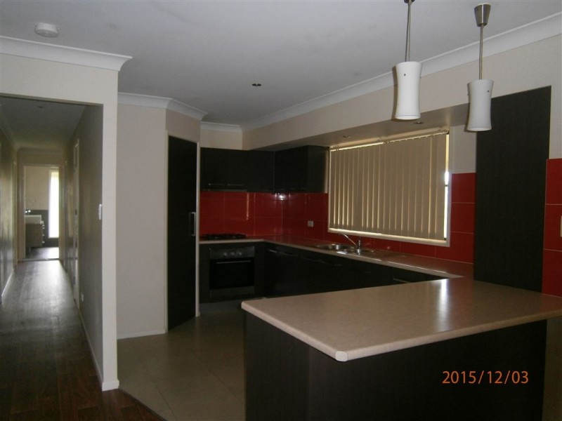 98 Haygarth Street, Kooralbyn QLD 4285