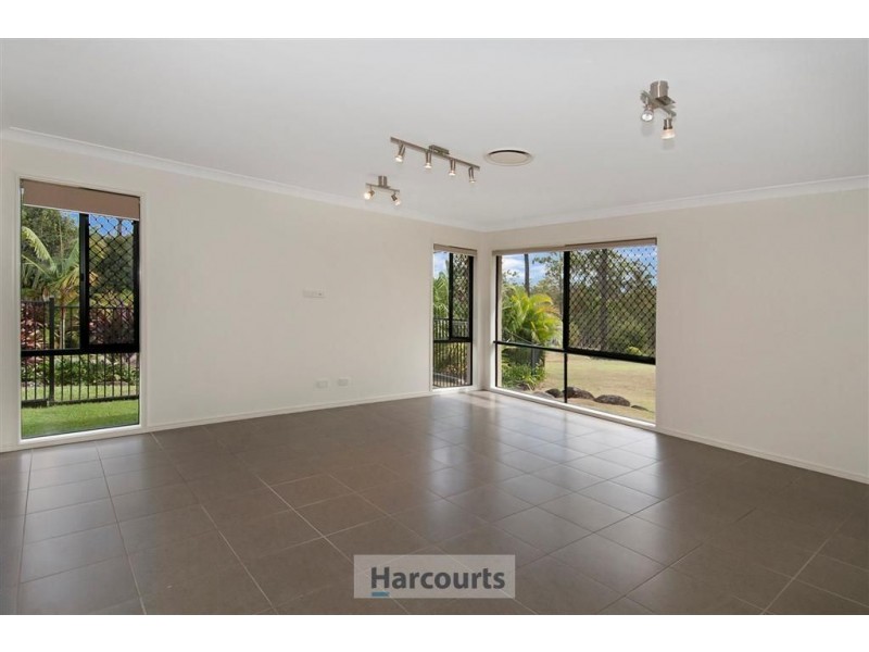 19-21 Pole Crescent, New Beith QLD 4124