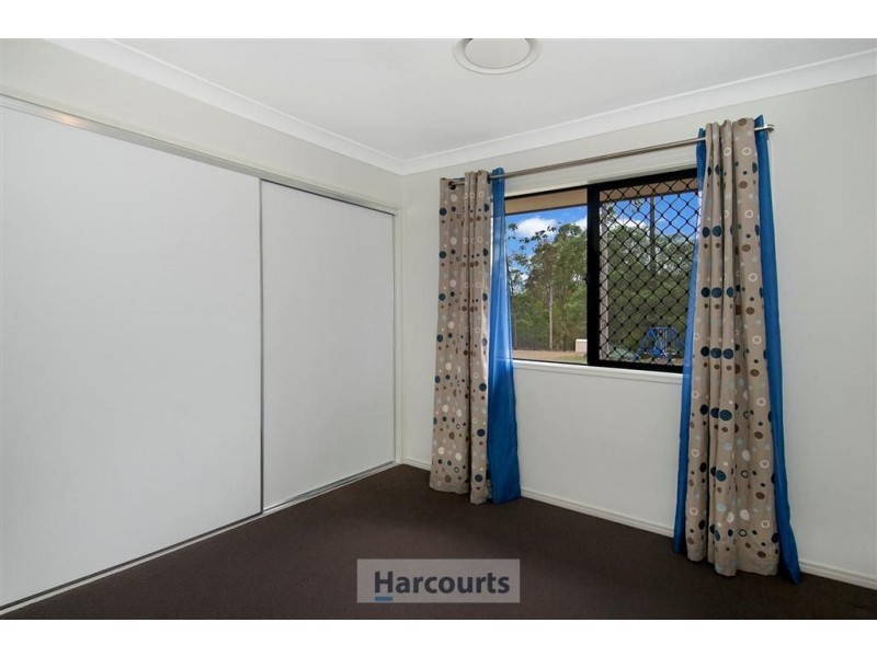 19-21 Pole Crescent, New Beith QLD 4124