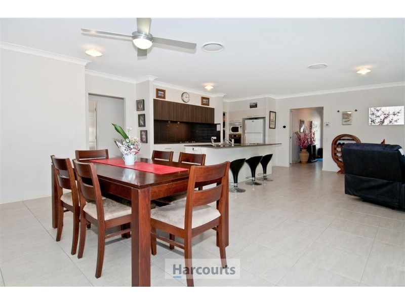 6-12 Windmill Close, New Beith QLD 4124
