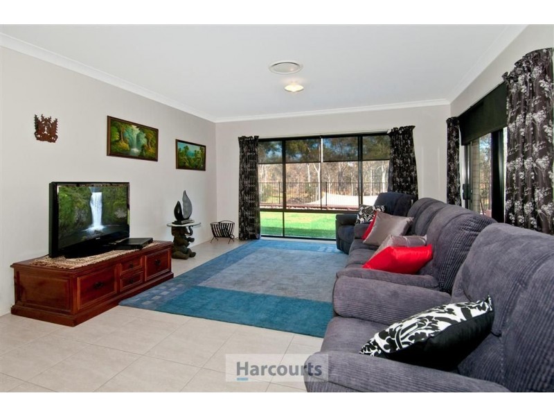 6-12 Windmill Close, New Beith QLD 4124
