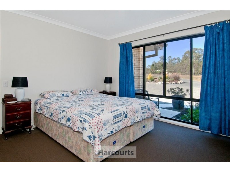 6-12 Windmill Close, New Beith QLD 4124