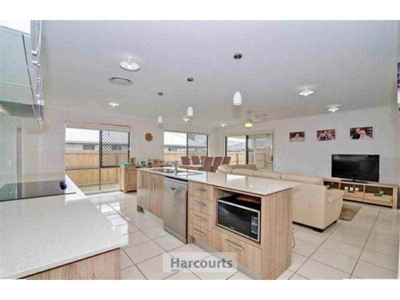 3 Songbird Circuit, Jimboomba QLD 4280