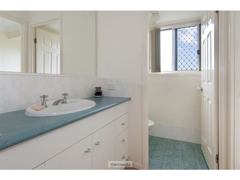 13 Golden Penda Drive, Jimboomba QLD 4280