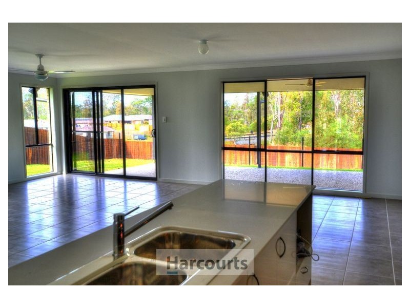 10 Woodview Court, Jimboomba QLD 4280