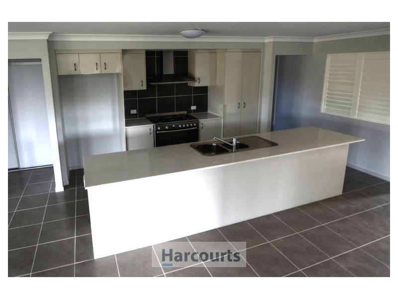 10 Woodview Court, Jimboomba QLD 4280